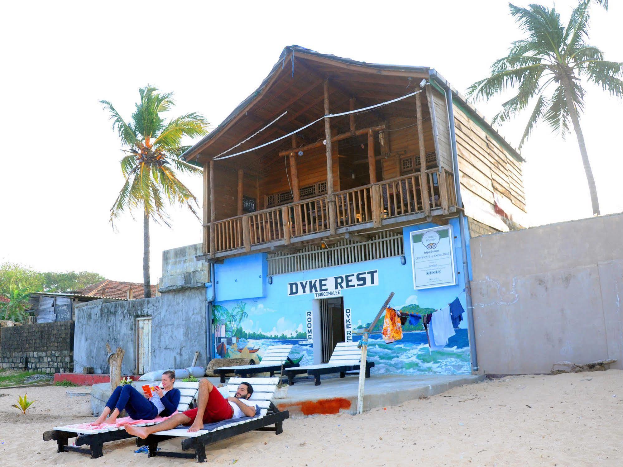 Dyke Rest Hotel Trincomalee Ngoại thất bức ảnh