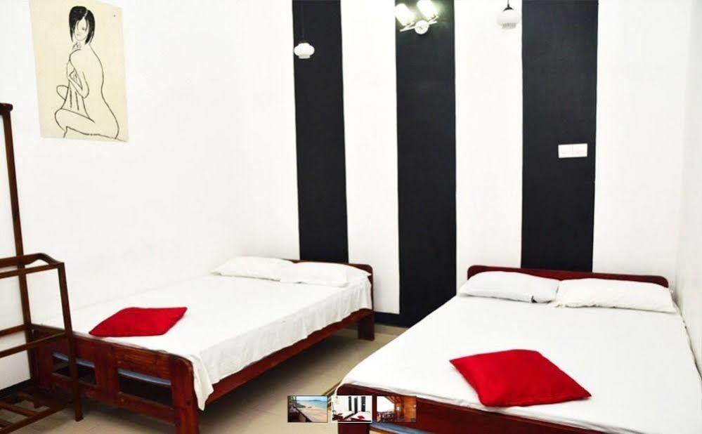 Dyke Rest Hotel Trincomalee Ngoại thất bức ảnh