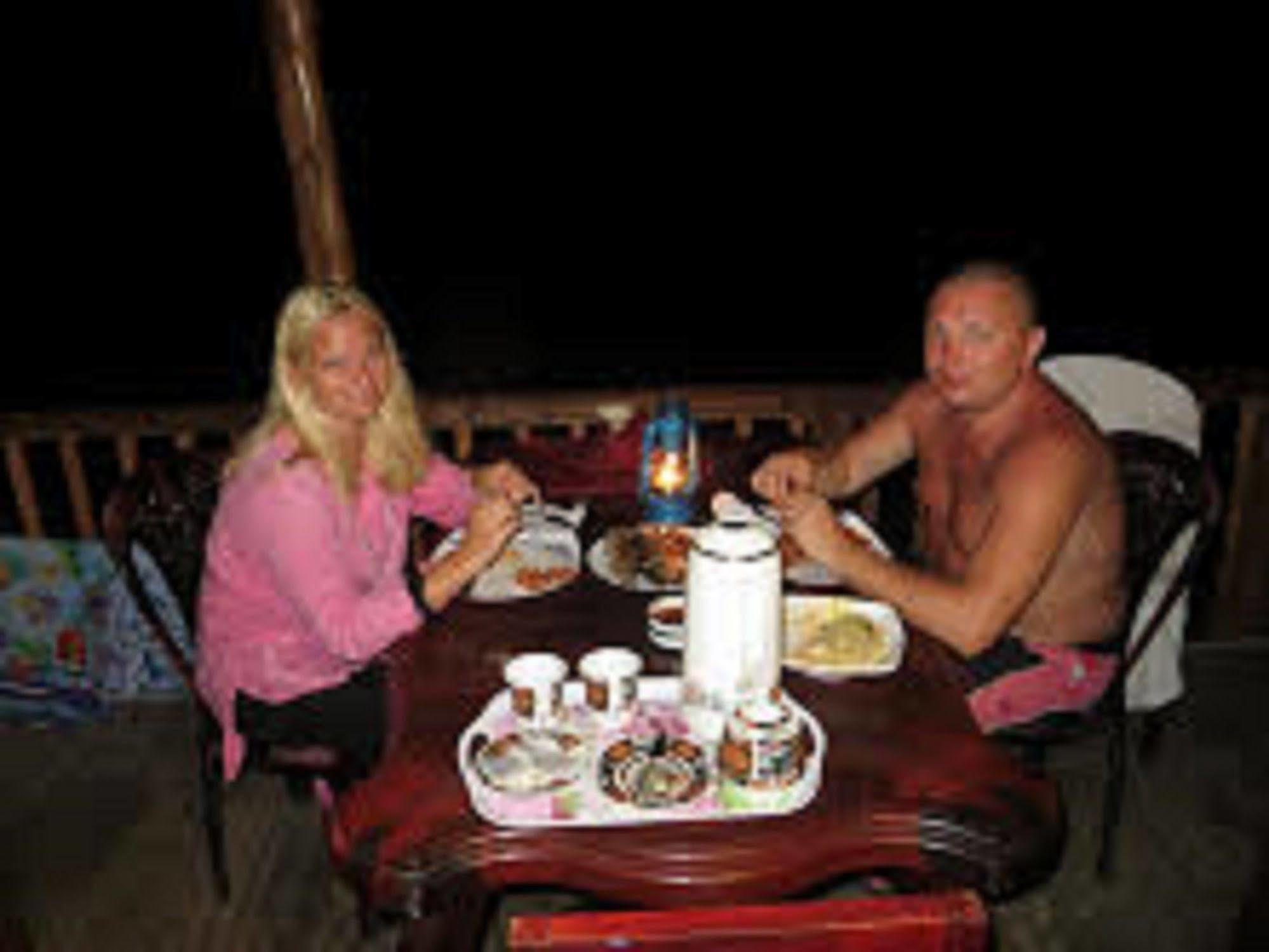 Dyke Rest Hotel Trincomalee Ngoại thất bức ảnh