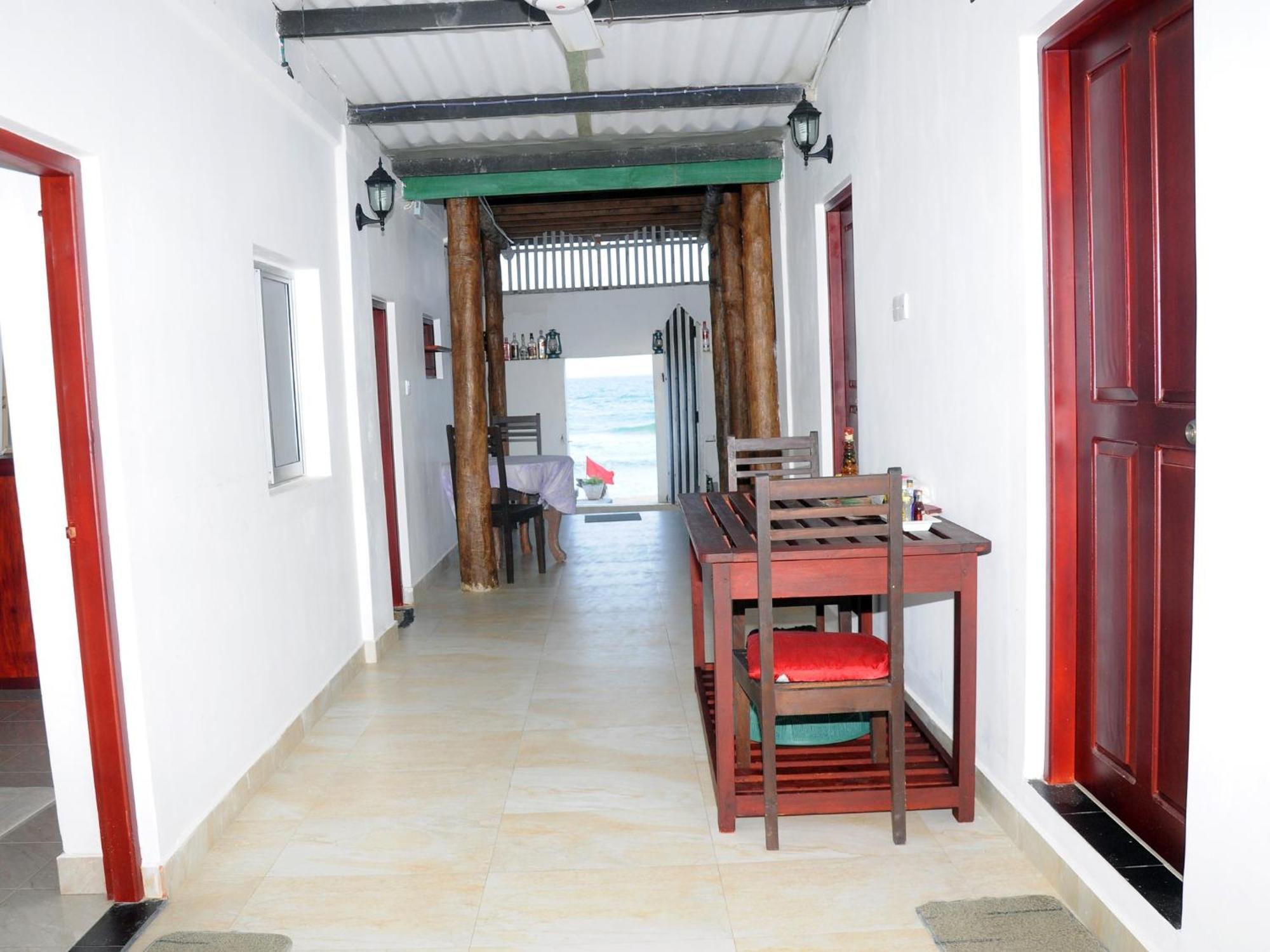 Dyke Rest Hotel Trincomalee Ngoại thất bức ảnh