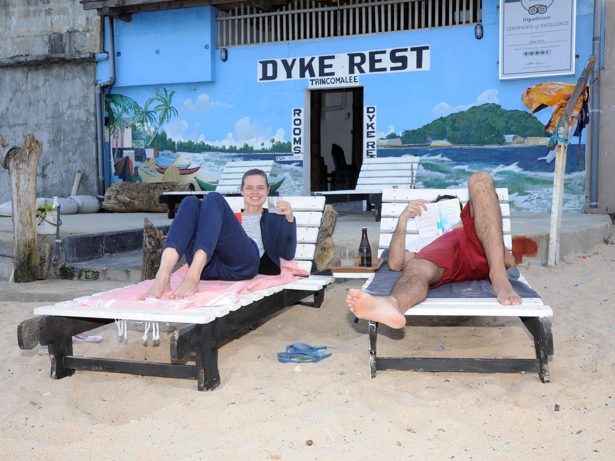 Dyke Rest Hotel Trincomalee Ngoại thất bức ảnh